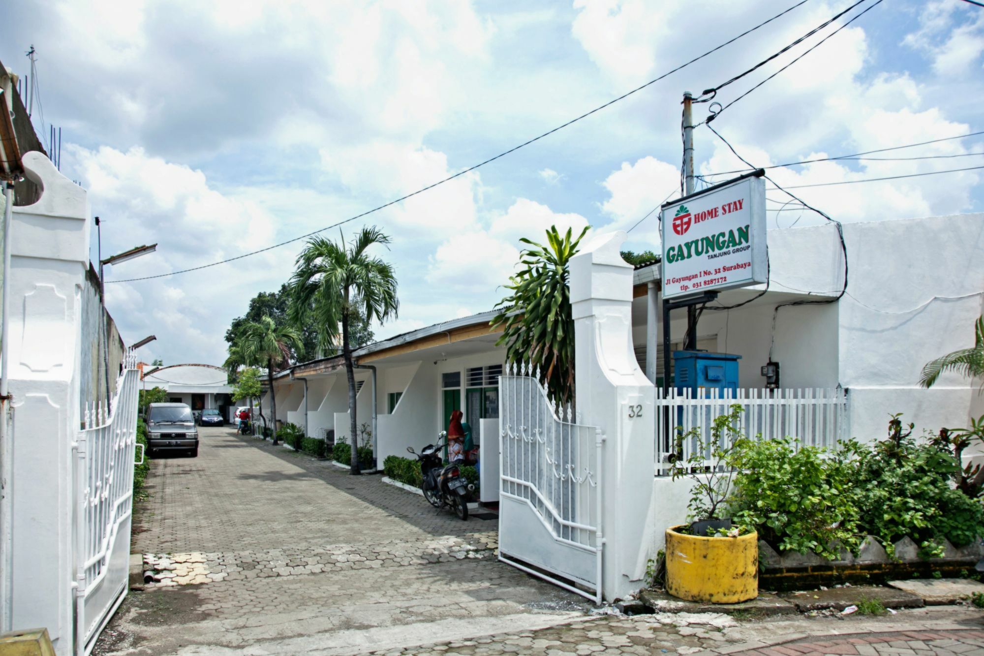 Reddoorz Near City Of Tomorrow Mall Surabaya Exterior foto